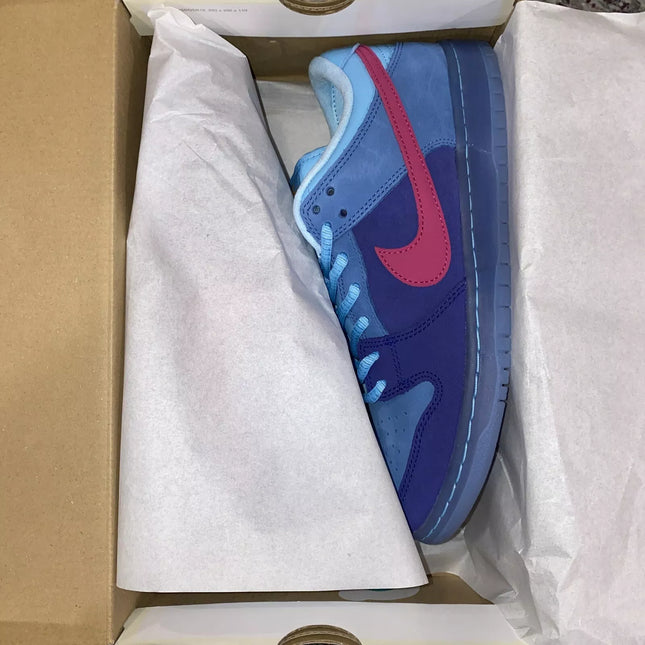 Run The Jewels x Dunk Low SB '4/20' -